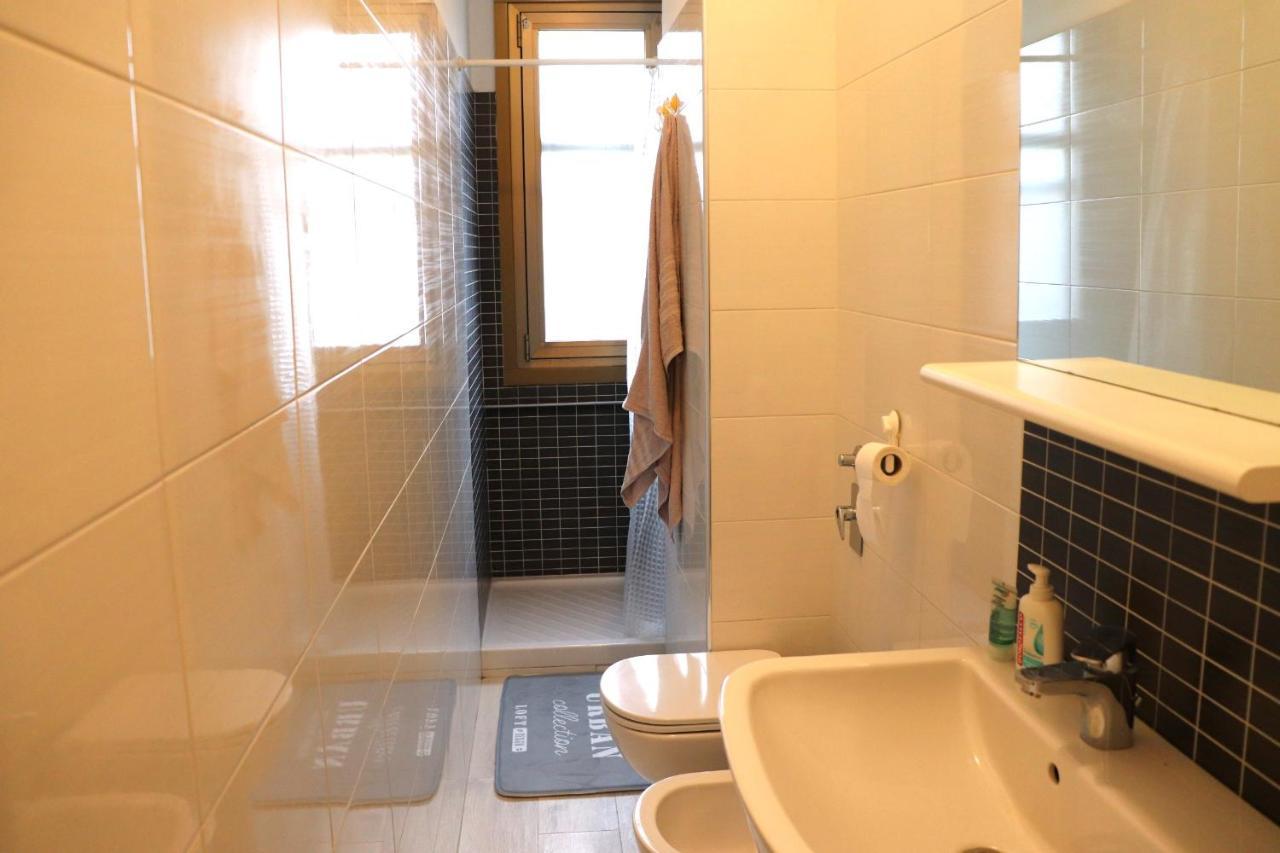 Apartmán * La Casa Di Arti * 25 Min Dal Duomo Milán Exteriér fotografie